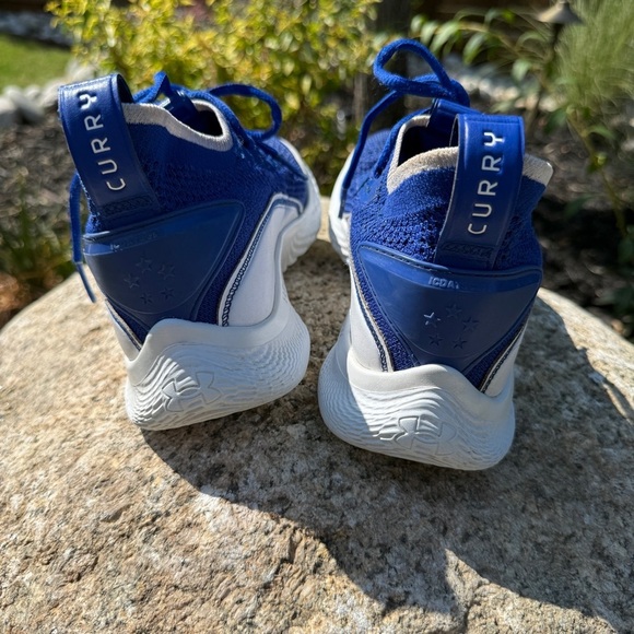 Under Armour Curry 8 Boy’s Basketball Shoes Royal Blue White Size 3.5Y Athletic - Picture 11 of 11